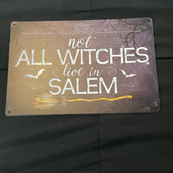 🌟Pick Any 2/$26 Sale Halloween Sign - Picture 2 of 6
